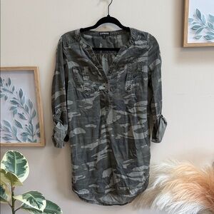 Express Olive Camo Roll-Tab Tunic